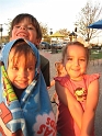 Kids_DinnerWEmmieBecca (17)